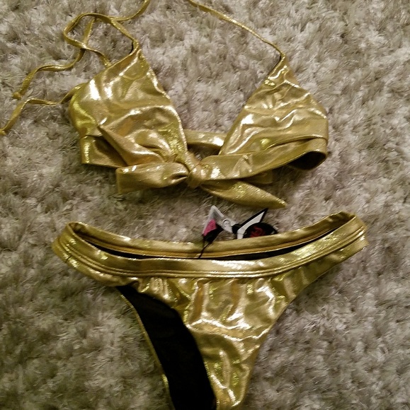 Multiway Gold Foil Bra and bikini bottom set - Picture 3 of 4